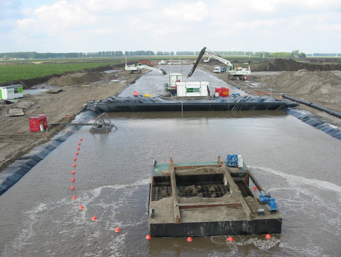 droge bouwkuip dmv afzinken folieconstructie_Waalwijk_GWW_Genap.JPG