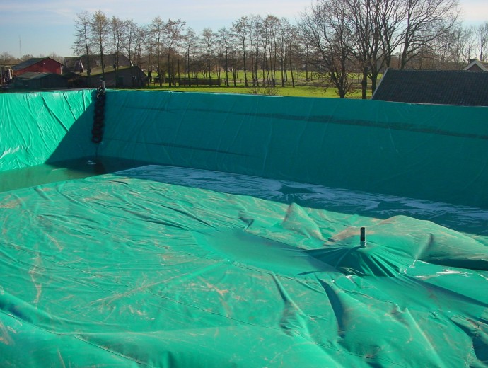 mestbassin Barneveld- slurry storage - Landbouw Genap.JPG
