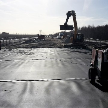 Folie afdichting op AVI bodemas terpen N391