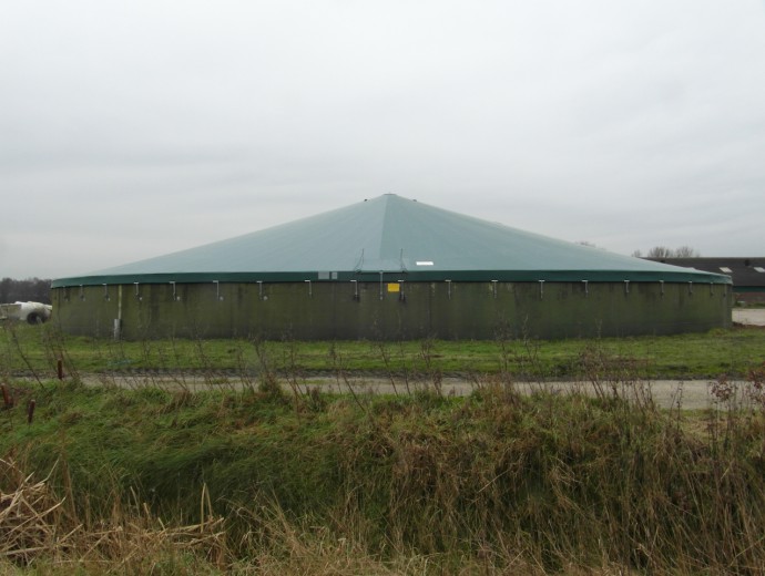 spankap afdekking voor mestsilo - cover for slurry silo - Vredepeel I Landbouw Genap.jpg